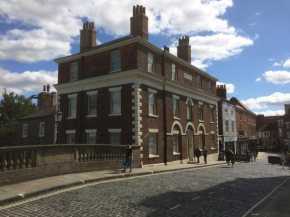 City Centre - The Old Committee Room